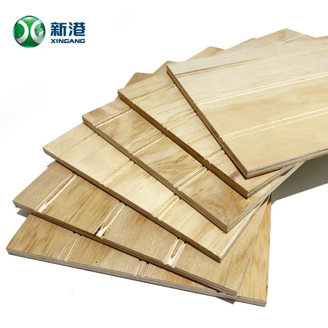 High Quality Gooved Pine Plywood